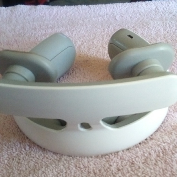 Neck massager - Picture 4 of 4